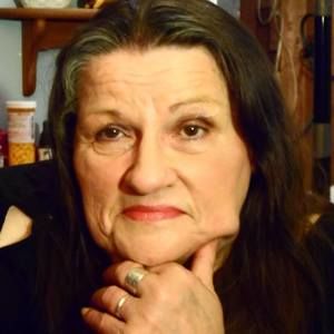 Meet your Posher, Jeanne